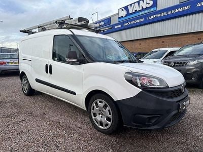 White Used 2019 Fiat Doblò MPV | £7,394 (Fair price)