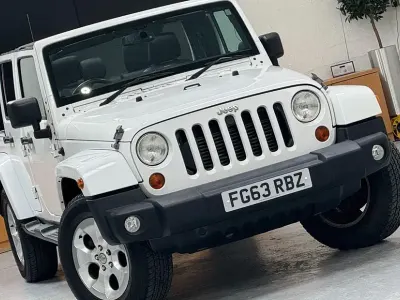 Usado Jeep Wrangler Overland 200 CV (147 kW) 2013 Blanco SUV