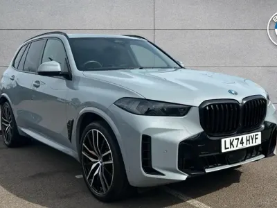 Używany BMW X5 M Sport 482 KM (354 kW) 2025 Szary SUV