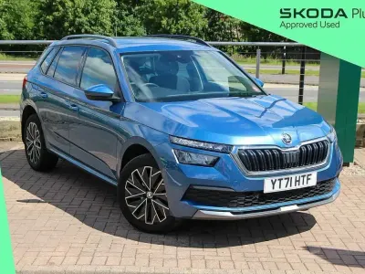 Used Skoda Kamiq SE Drive 147 HP (108 kW) 2021 Titan blue metallic SUV