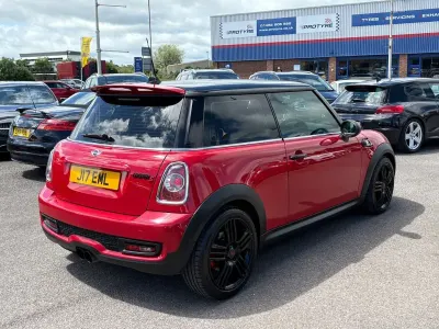 Used Mini Cooper S Chili 184 HP (135 kW) 2012 Red Hatchback