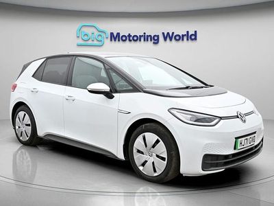 Used VW ID.3 Pro Performance 150 kW (204 HP) 2021 White Hatchback
