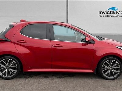 Used Toyota Yaris Hybrid 116 HP (85 kW) 2023 Red Hatchback