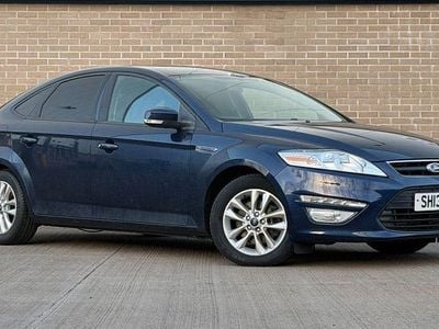 Blue Used 2013 Ford Mondeo Hatchback | £4,995 (Good price)