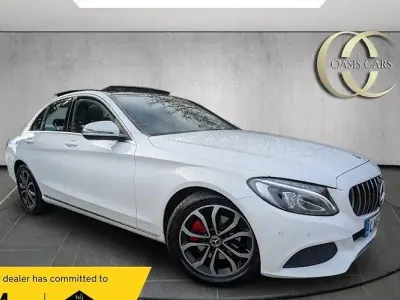 Used Mercedes C200 Premium 184 HP (135 kW) 2017 White Sedan