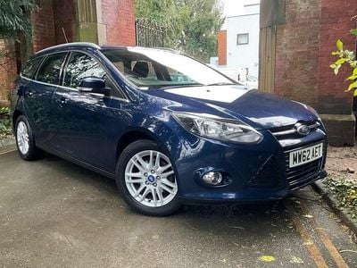 Blue Used 2013 Ford Focus Titanium Estate | £3,140 (Good price)