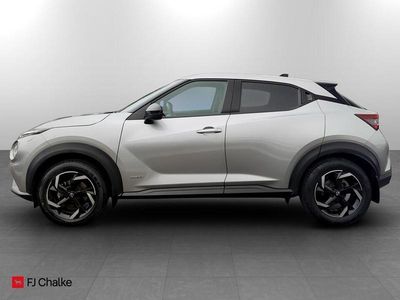 Used Nissan Juke N-Connecta 143 HP (105 kW) 2023 Silver SUV