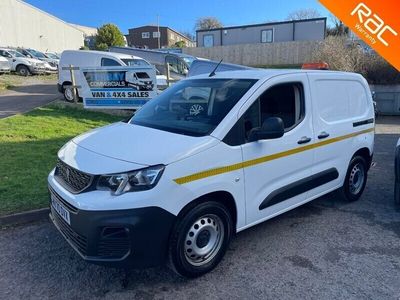 White Used 2020 Peugeot Partner MPV | £6,695 (Fair price)