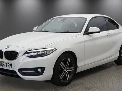 Used BMW 218 Sport Line 150 HP (110 kW) 2016 White Coupe