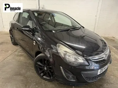 Second-hand Vauxhall Corsa Edition 75 CP (55 kW) 2014 Negru Hatchback