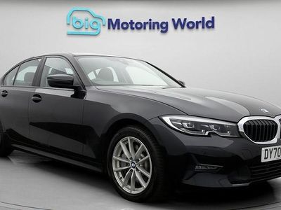 BMW 330e