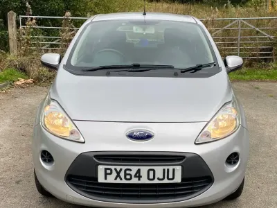 Usado Ford Ka 69 CV (50 kW) 2014 Plateado Utilitario