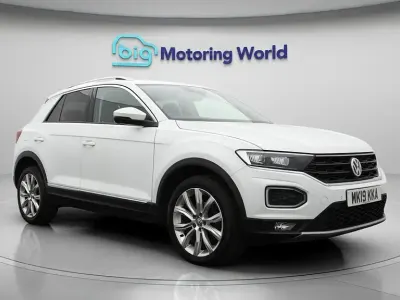 Usado VW T-Roc SEL 115 HP (84 kW) 2019 Branco SUV
