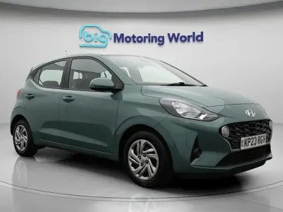 Używany Hyundai i10 SE 67 KM (49 kW) 2023 Zielony Hatchback