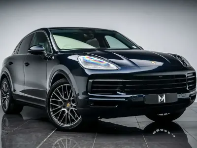 Used Porsche Cayenne 440 HP (323 kW) 2021 Blue SUV