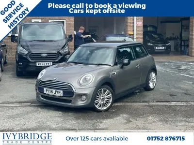 Used Mini Cooper D Hatch 116 HP (85 kW) 2016 Silver Hatchback