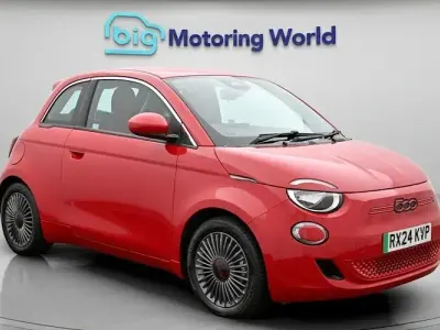 Używany Fiat 500e Red 86 kW (118 KM) 2026 Hatchback