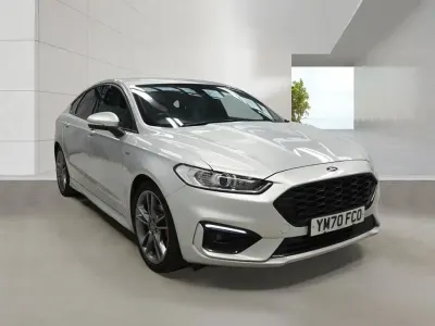 Begagnad Ford Mondeo ST-Line 150 HK (110 kW) 2021 Silver Halvkombi