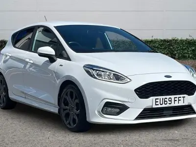 Usado Ford Fiesta ST-Line 125 HP (91 kW) 2019 Branco Citadino