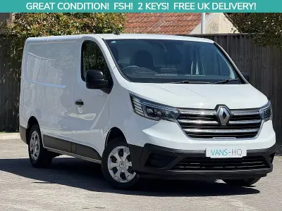 Used Renault Trafic Business 2022 Glacier white