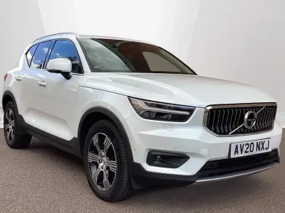 Used Volvo XC40 Inscription 163 HP (119 kW) 2020 White SUV