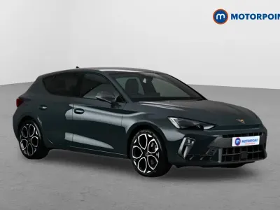 Usado Cupra Leon 2024 Azul Utilitario