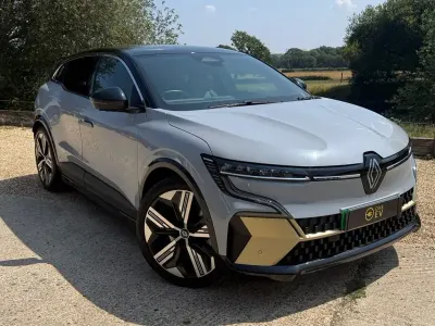 Used Renault Megane E-Tech Iconic 161 kW (220 HP) 2023 Grey Hatchback