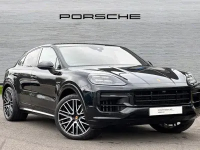 Used Porsche Cayenne 470 HP (345 kW) 2025 Black SUV