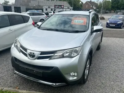 Usado Toyota RAV4 124 CV (91 kW) 2013 Plateado SUV
