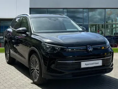 New VW Tiguan Match 130 HP (95 kW) 2026 Grenadilla black metallic SUV