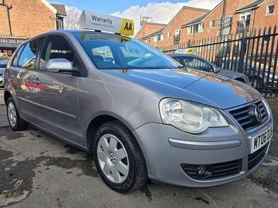 Used VW Polo S 75 HP (55 kW) 2006 Silver Hatchback