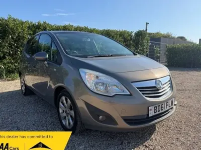 Used Vauxhall Meriva 98 HP (72 kW) 2011 Brown MPV