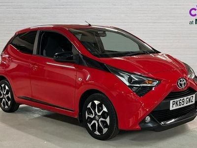 Used Toyota Aygo Trend 72 HP (52 kW) 2019 Red Hatchback