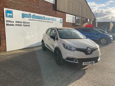 Cream Used 2015 Renault Captur Expression+ SUV | £3,725 (Fair price)