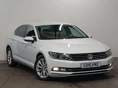 Used VW Passat Business 150 HP (110 kW) 2016 White Sedan