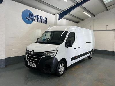 White Used 2023 Renault Master Business Van | £16,290 (Fair price)