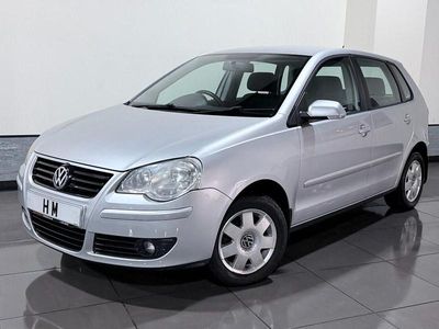 Used VW Polo S 75 HP (55 kW) 2006 Silver Hatchback