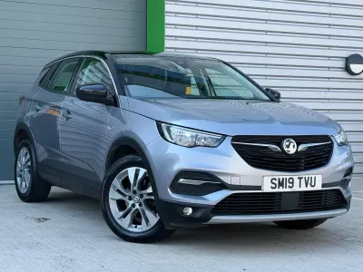 Used Vauxhall Grandland X Sport 130 HP (95 kW) 2019 Grey SUV