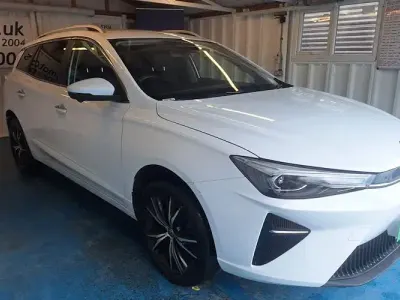 Used MG MG5 EV Trophy 114 kW (156 HP) 2022 White Estate