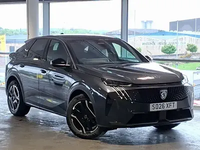 Nouvelle Peugeot e-3008 Allure 156 kW (213 ch) 2026 Gris SUV