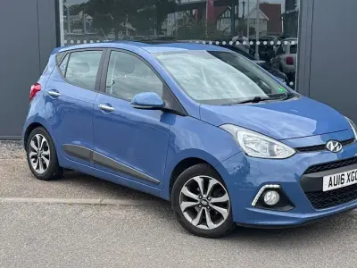 Used Hyundai i10 Premium SE 87 HP (63 kW) 2016 Blue Hatchback