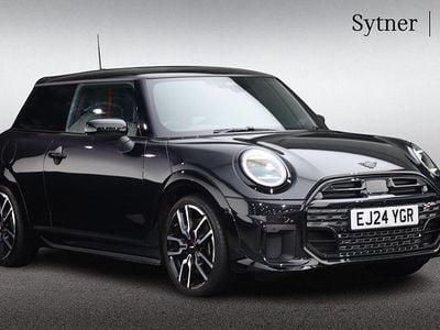 Black Used 2024 Mini Cooper S Hatch Hatchback | £29,250 (Expensive)