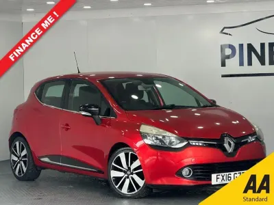Used Renault Clio Dynamique 90 HP (66 kW) 2016 Red Hatchback