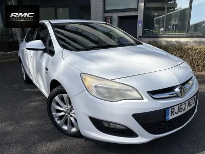 Usado Vauxhall Astra Active 2013 Blanco Utilitario