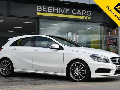 Begagnad Mercedes A200 AMG 136 HK (100 kW) 2015 Vit Halvkombi
