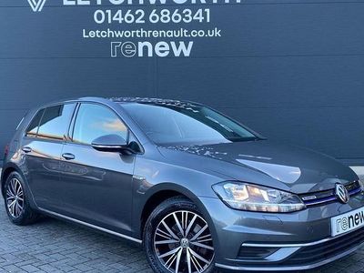 Used 2018 VW Golf VII SE Hatchback | £14,495 (Fair price)