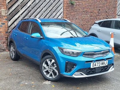 Used Kia Stonic GT-Line 99 HP (72 kW) 2023 Blue SUV