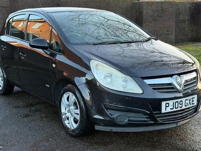 Black Used 2009 Vauxhall Corsa Club Hatchback | £2,995 (Good price)