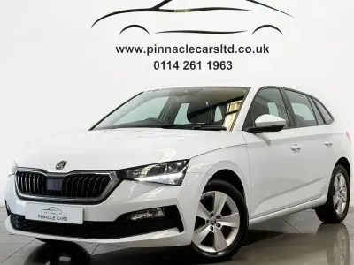 Used Skoda Scala SE 115 HP (84 kW) 2020 White Hatchback