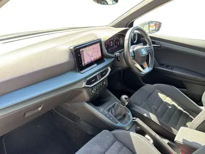 Used Seat Arona Xperience Lux 108 HP (79 kW) 2022 Green SUV